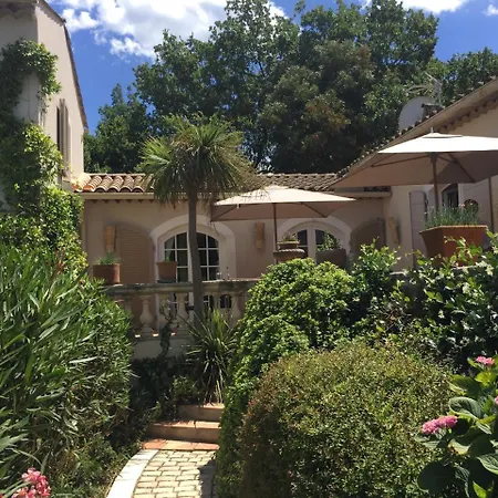 La Begude - Boutique Luxury לינה וארוחת בוקר