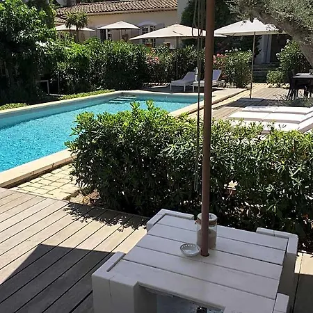 Bed & Breakfast La Begude - Boutique 4*