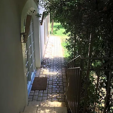 Bed & Breakfast La Begude - Boutique 4*