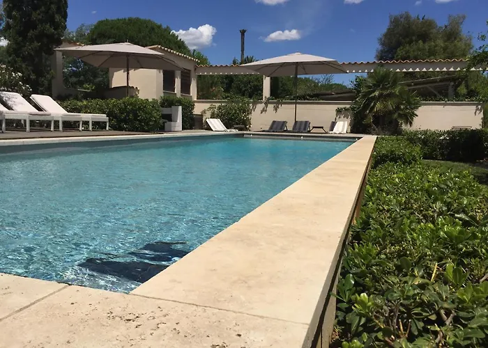 La Begude - Boutique Luxury 4* 圣特罗佩