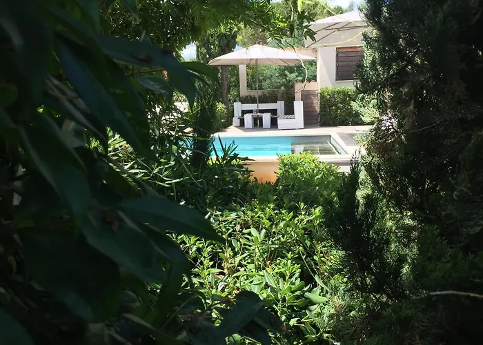 La Begude - Boutique Luxury 4* 圣特罗佩